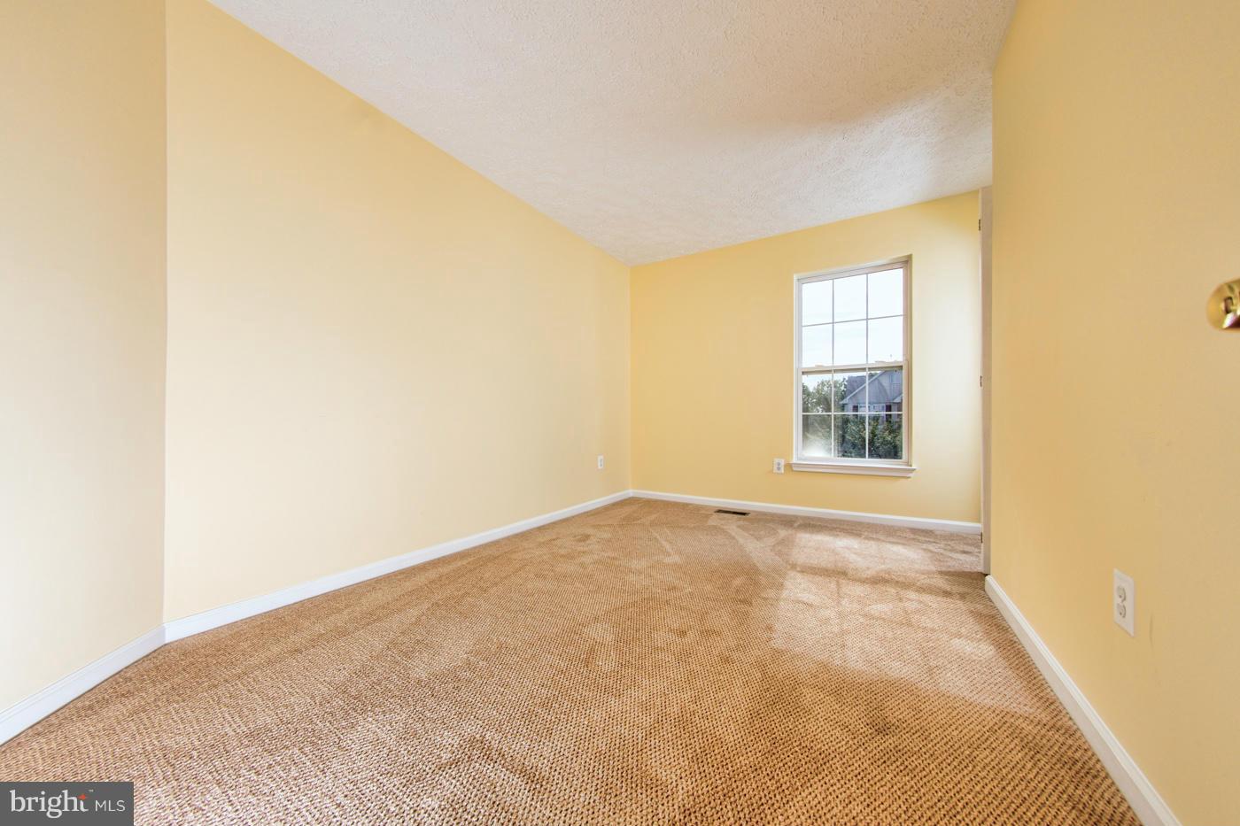 511 Barksdale Road Joppa, MD 21085 - Photo 15 of 22 Bedroom Upper #4