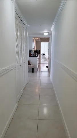 $4,450 | Galt Mile, Fort Lauderdale, FL 33308