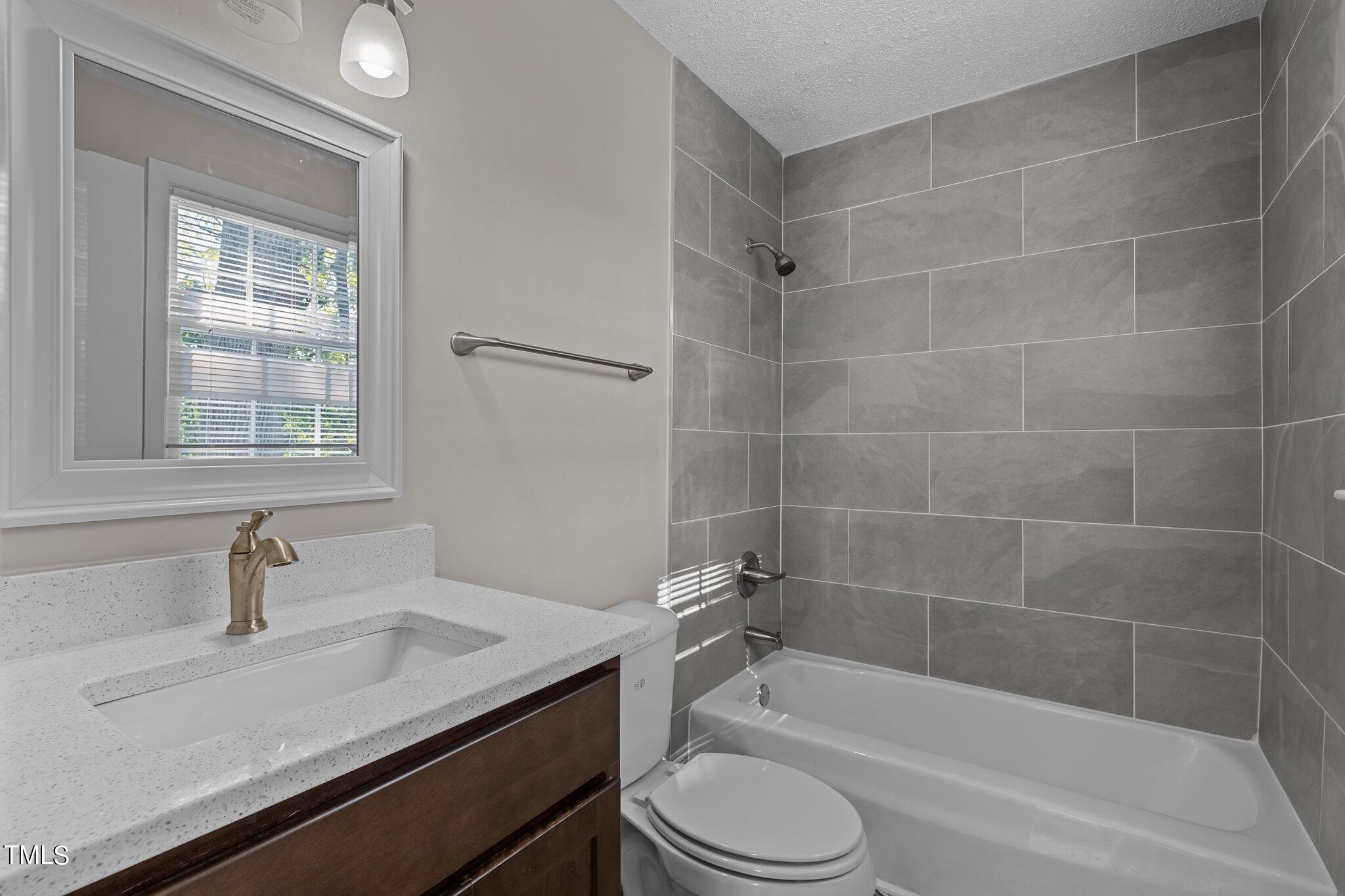 520 Alleghany Road Fayetteville, NC 28304 - Photo 25 of 41 25-web-or-mls-707A8496