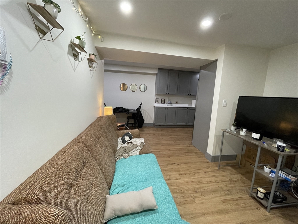 41 Long Avenue, Unit B2 Boston, MA 02134 - Photo 6 of 13