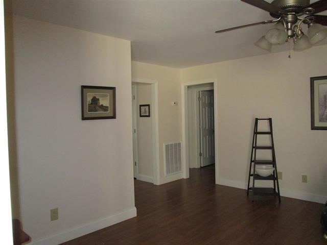 192 Riverside Drive Benton, TN 37307 - Photo 3 of 23 20165995-2