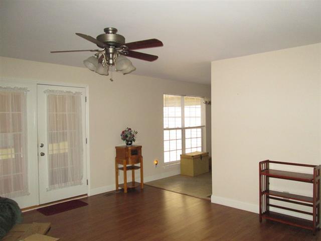 192 Riverside Drive Benton, TN 37307 - Photo 4 of 23 20165995-3