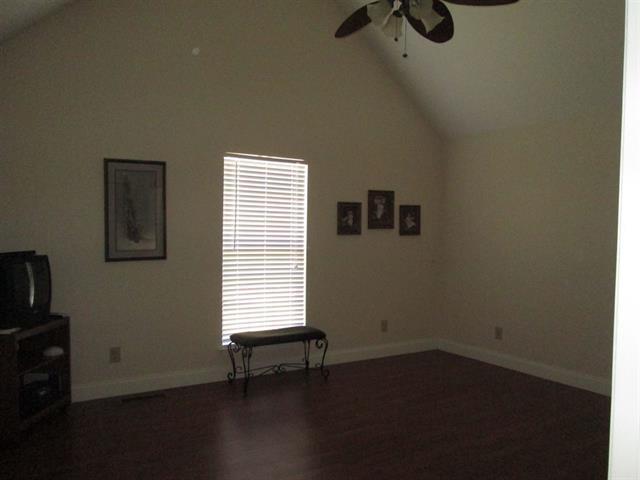 192 Riverside Drive Benton, TN 37307 - Photo 7 of 23 20165995-6