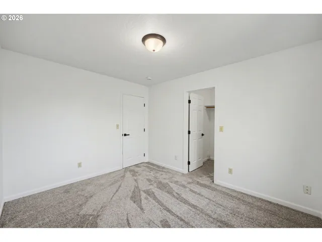 $440,000 | 88081 9th Street, Veneta, OR 97487