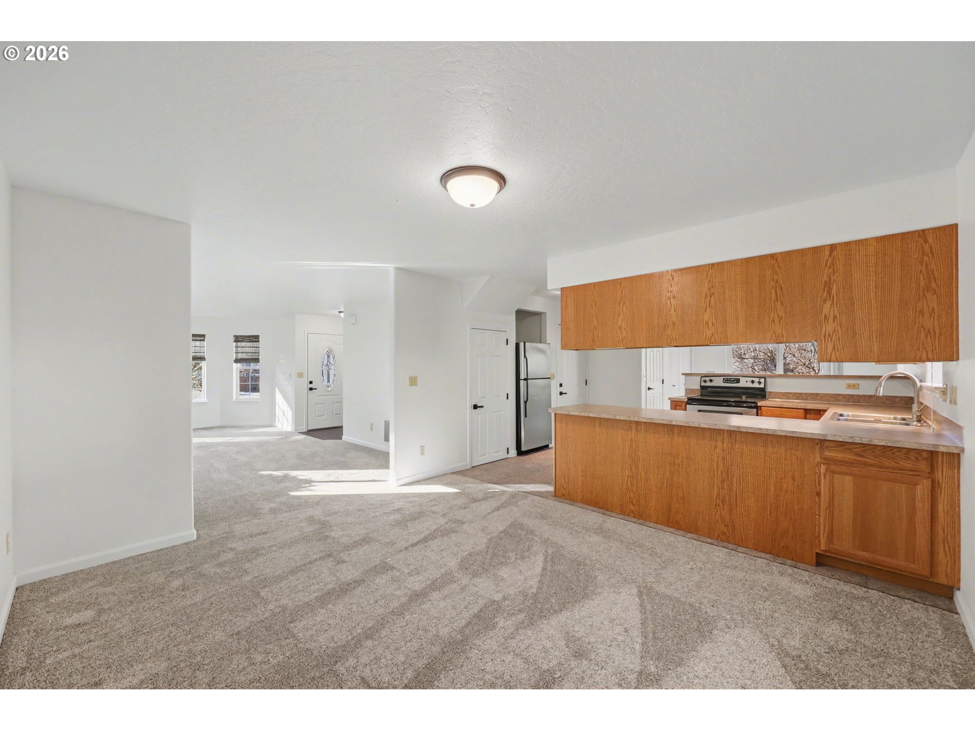 88081 9th Street Veneta, OR 97487 - Photo 7 of 44