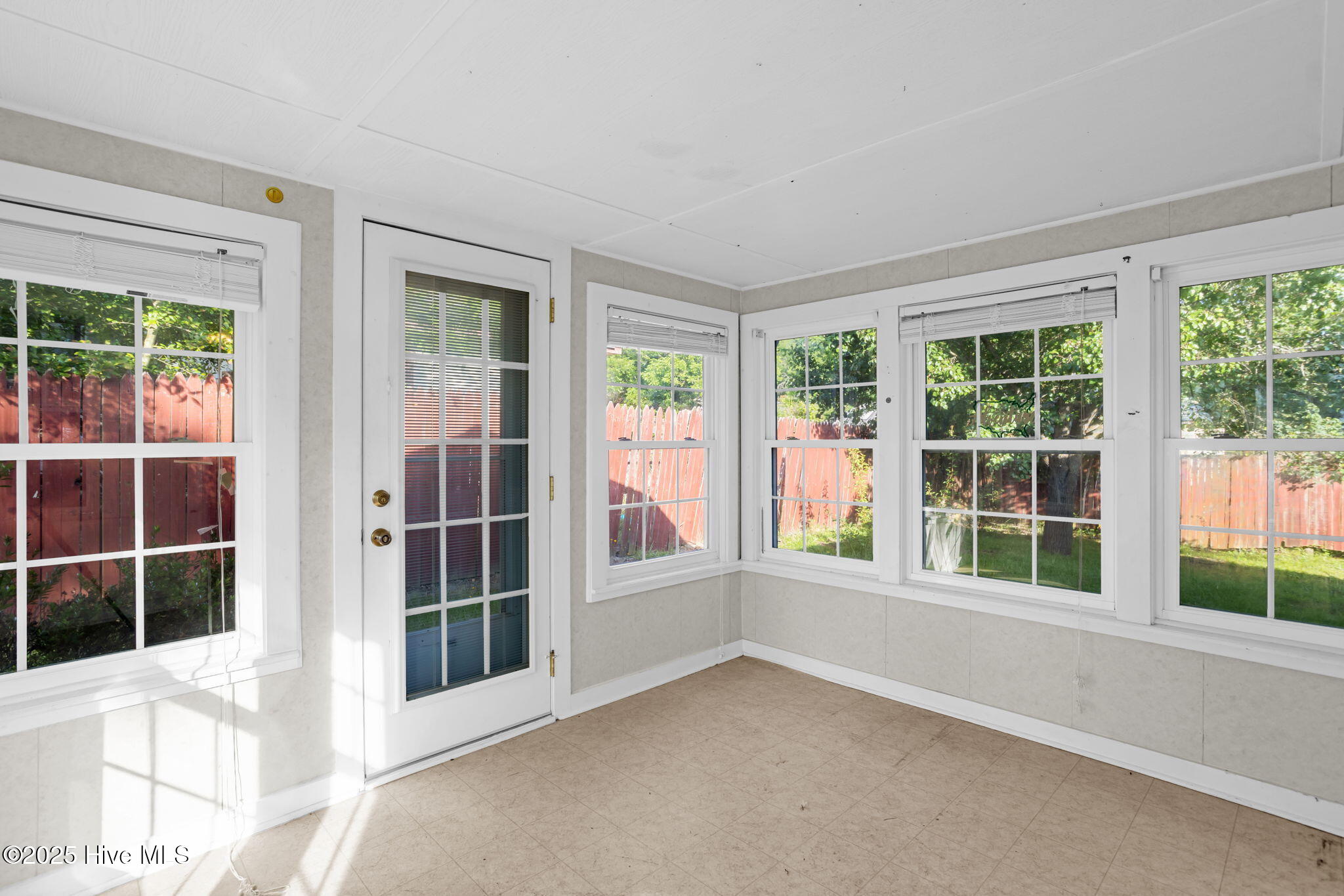 162 Safie 5th Street Rockingham, NC 28379 - Photo 11 of 28 11-web-or-mls-162 Safie 5Th-11