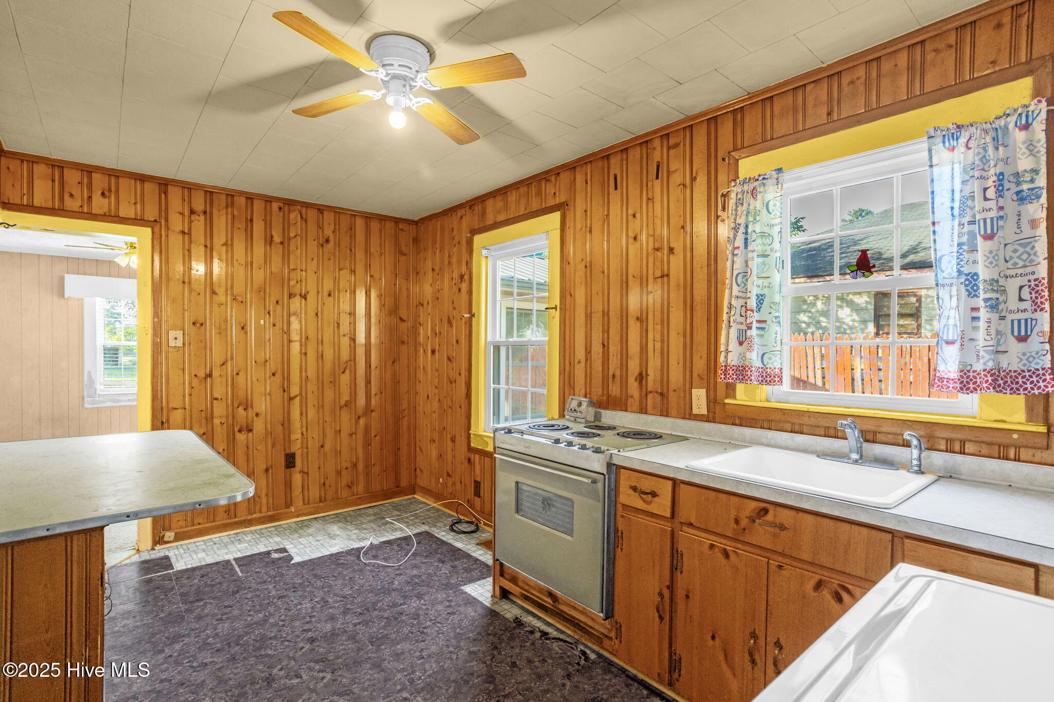 162 Safie 5th Street Rockingham, NC 28379 - Photo 16 of 28 16-web-or-mls-162 Safie 5Th-16