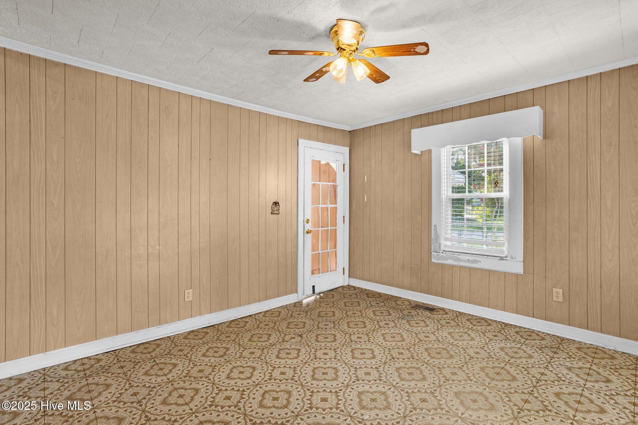 162 Safie 5th Street Rockingham, NC 28379 - Photo 9 of 28 9-web-or-mls-162 Safie 5Th-9