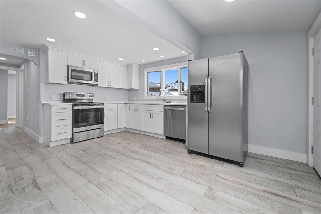 282 Squire Road Revere, MA 02151 - Photo 11 of 40 Gallery Image 11
