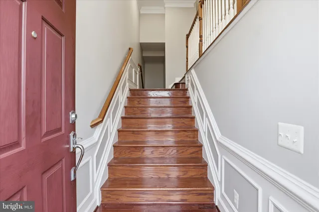 $3,400 | 42906 Bittner Square, Ashburn, VA 20148