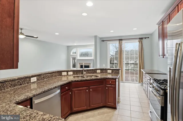 $3,400 | 42906 Bittner Square, Ashburn, VA 20148