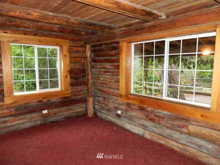 7979 Southeast Willock Road Olalla, WA 98359 - Photo 11 of 25 Gallery Image 11