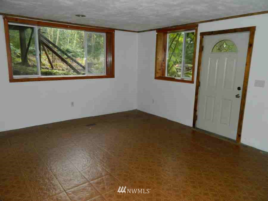 7979 Southeast Willock Road Olalla, WA 98359 - Photo 14 of 25 Gallery Image 14