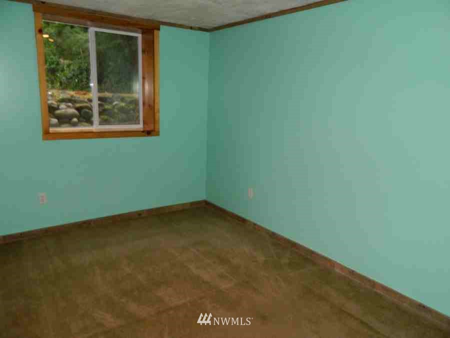 7979 Southeast Willock Road Olalla, WA 98359 - Photo 18 of 25 Gallery Image 18