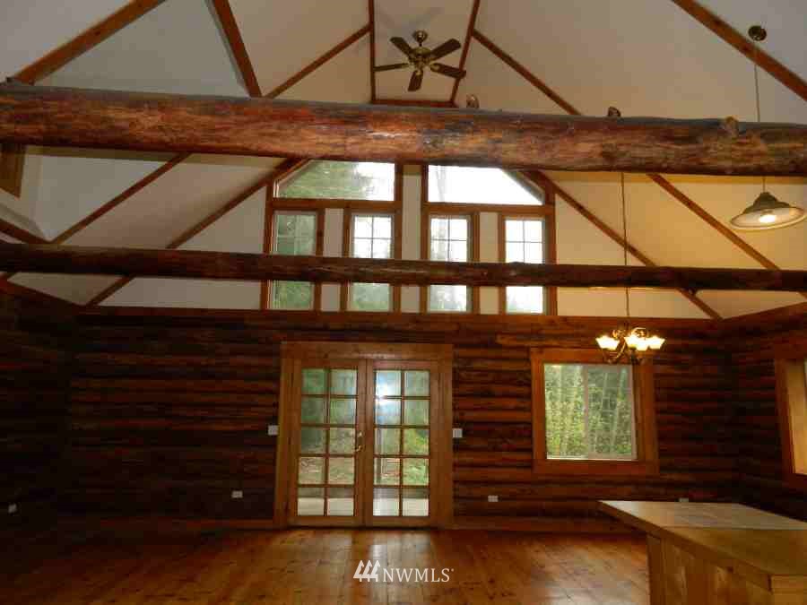 7979 Southeast Willock Road Olalla, WA 98359 - Photo 3 of 25 Gallery Image 3