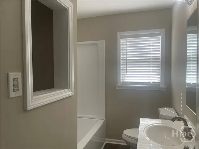 $258,500 | 202 Forrest Avenue, Savannah, GA 31404