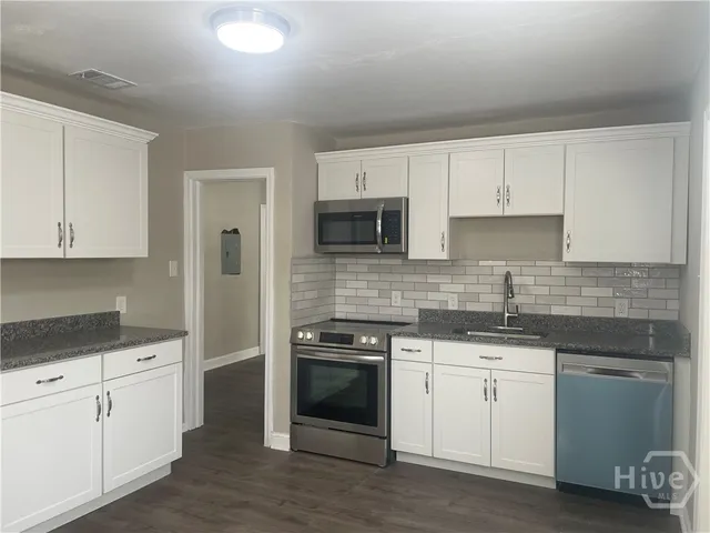 $258,500 | 202 Forrest Avenue, Savannah, GA 31404