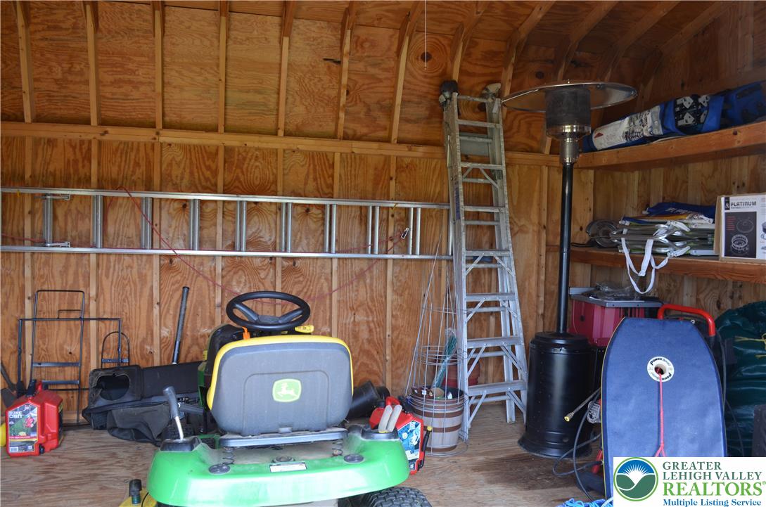 860 Newlins Road East Easton, PA 18040 - Photo 65 of 71