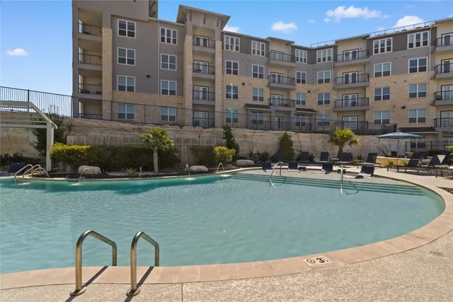 $2,945 | 18531 Kyle Seale Parkway, Unit 25, San Antonio, TX 78255