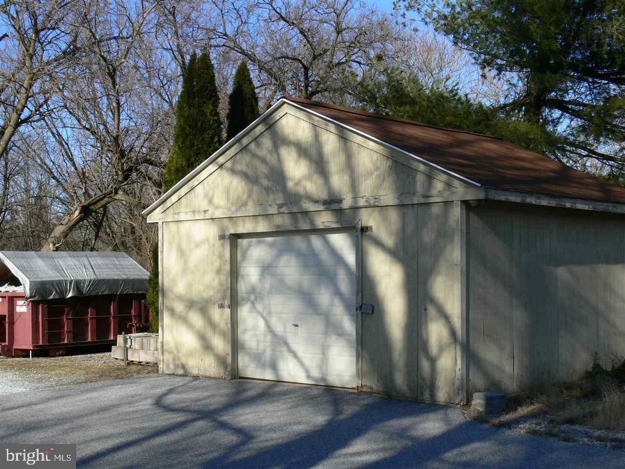 2255 Church Road York, PA 17408 - Photo 11 of 34