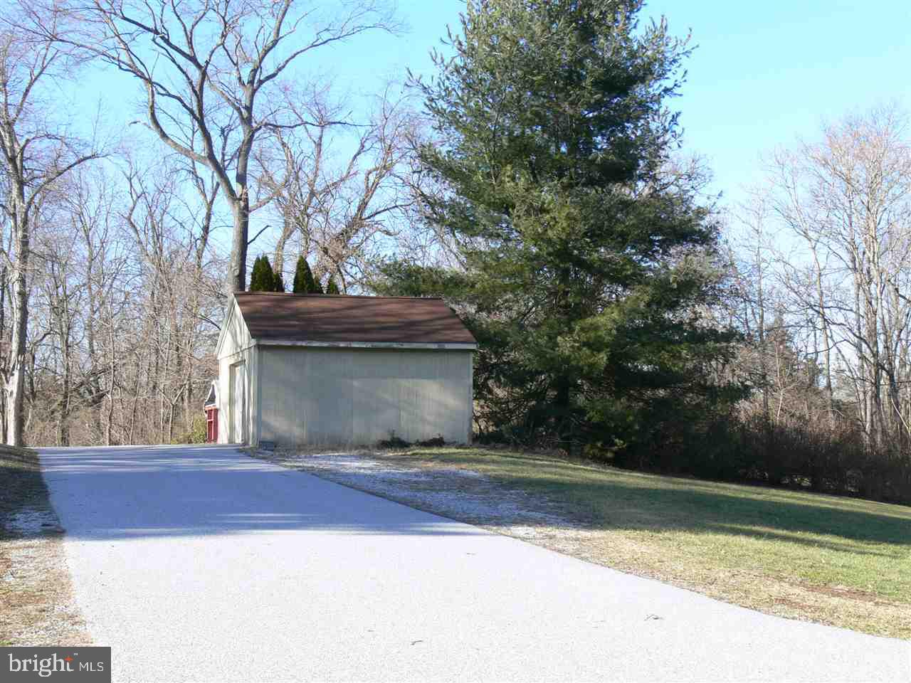 2255 Church Road York, PA 17408 - Photo 9 of 34