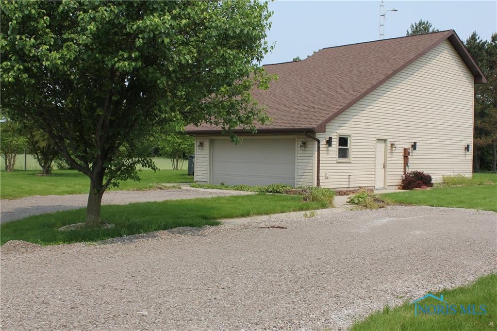 28985 Standley Road Defiance, OH 43512 - Photo 3 of 22 Gallery Image 3