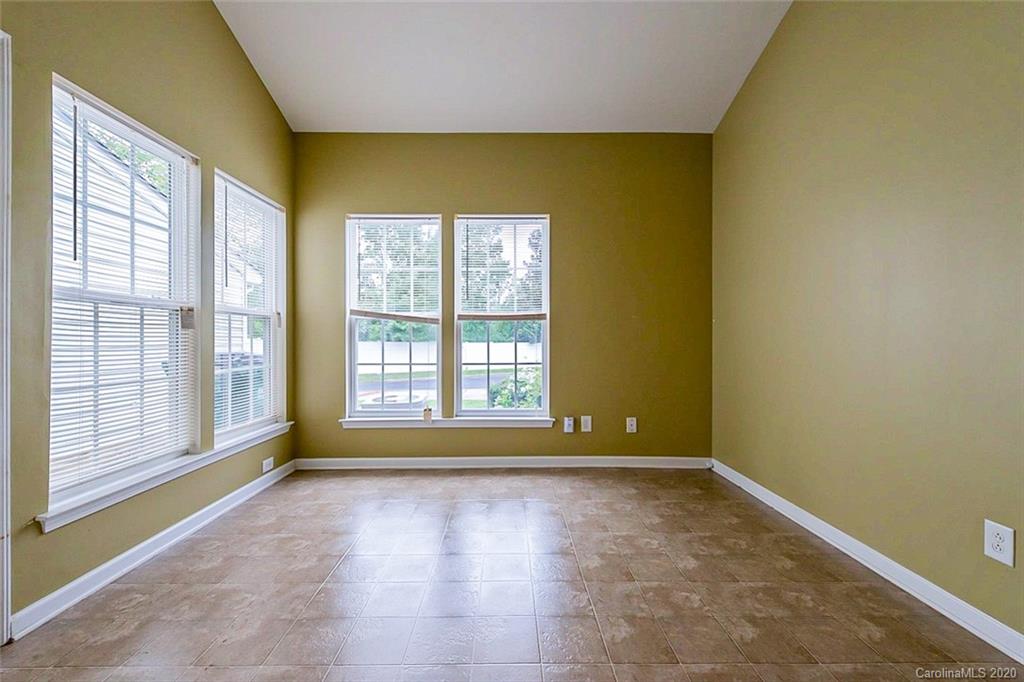 5048 Prosperity Ridge Road Charlotte, NC 28269 - Photo 11 of 20 Gallery Image 11