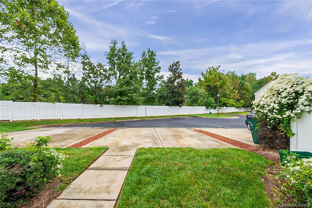 5048 Prosperity Ridge Road Charlotte, NC 28269 - Photo 19 of 20 Gallery Image 19