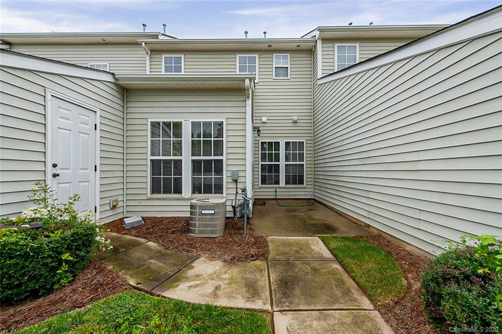 5048 Prosperity Ridge Road Charlotte, NC 28269 - Photo 5 of 20 Gallery Image 5