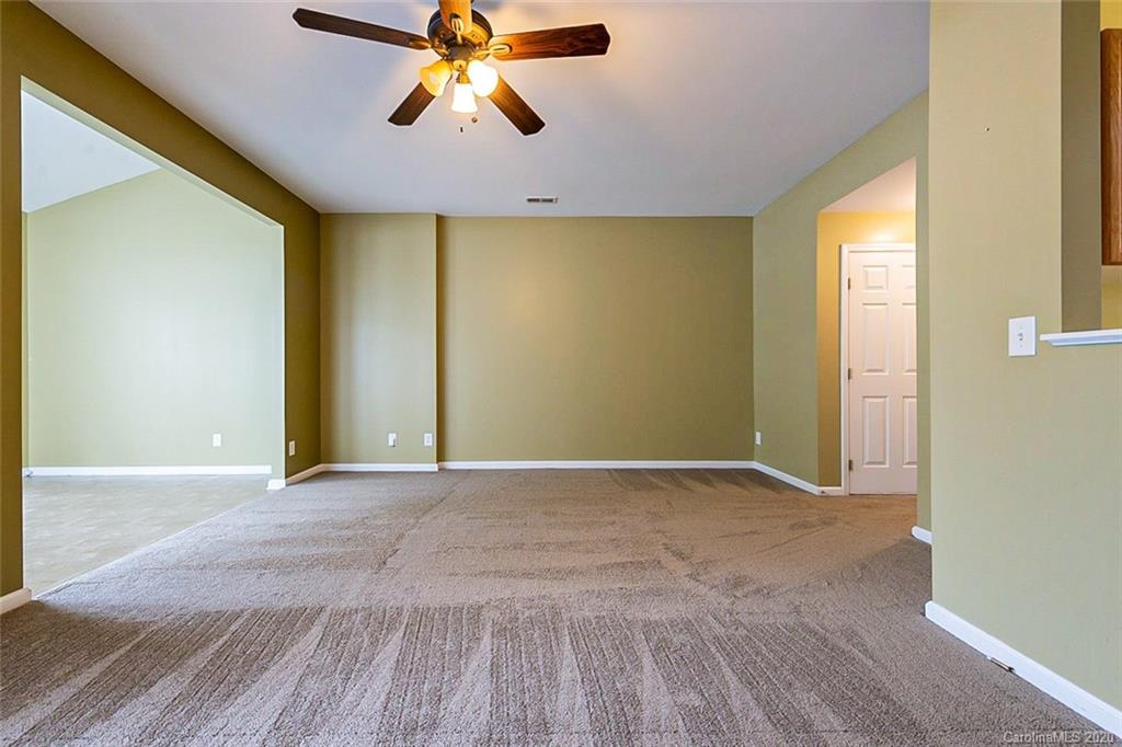 5048 Prosperity Ridge Road Charlotte, NC 28269 - Photo 10 of 20 Gallery Image 10
