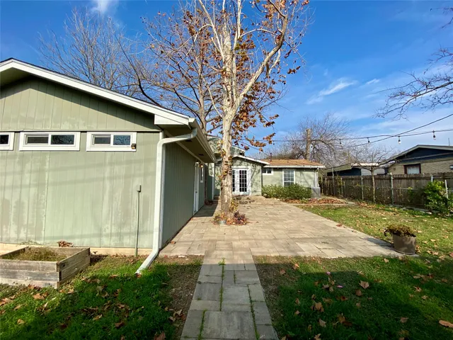 $2,800 | 2003 Patton Lane, Austin, TX 78723