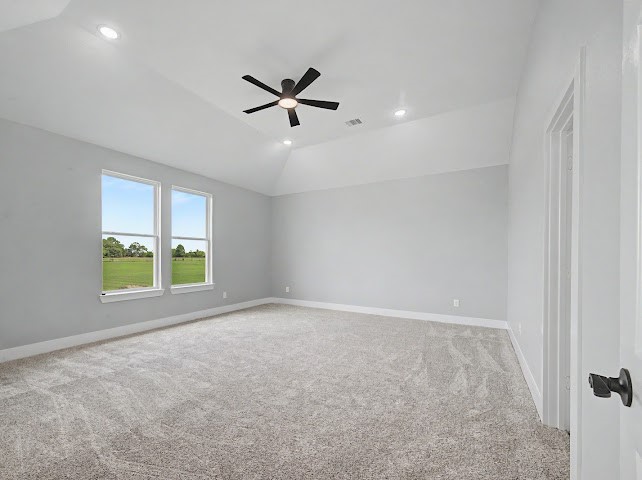 1220 Appaloosa Circle Angleton, TX 77515 - Photo 26 of 31 Primary Bedroom