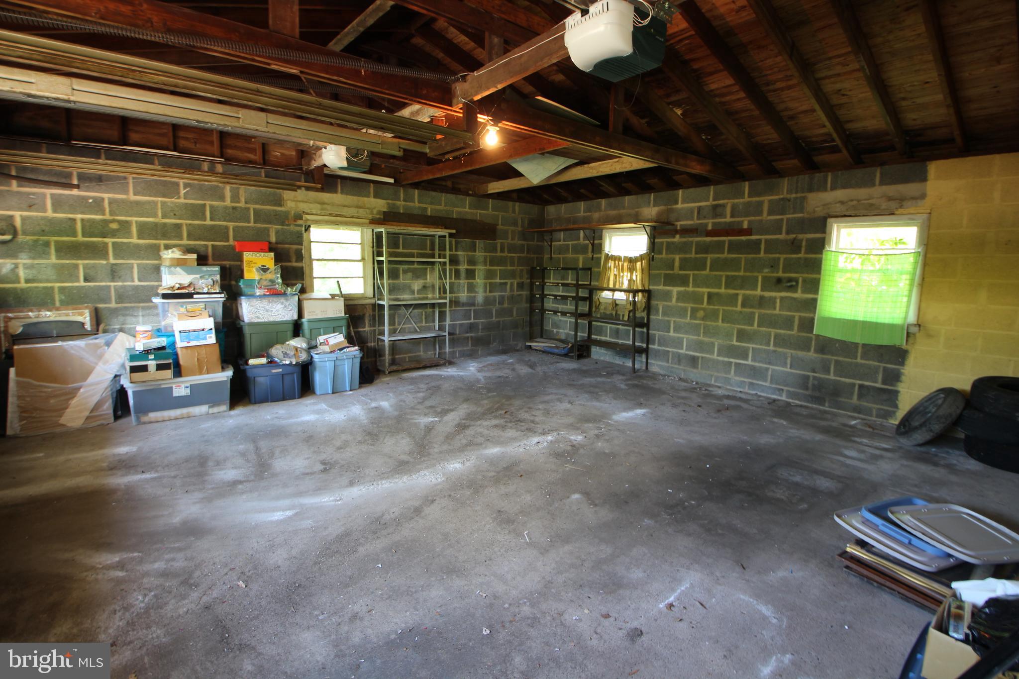 319 Fairhill Road Hatfield, PA 19440 - Photo 20 of 21 Oversized Garage