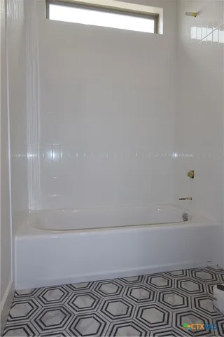 $659,900 | 16026 Honey Ridge Drive, Holland, TX 76534