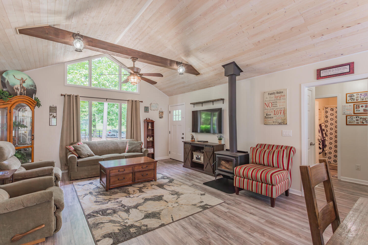 1818 Julian Ridge Road Chattanooga, TN 37421 - Photo 1 of 28 1818 Julian Ridge HD-23