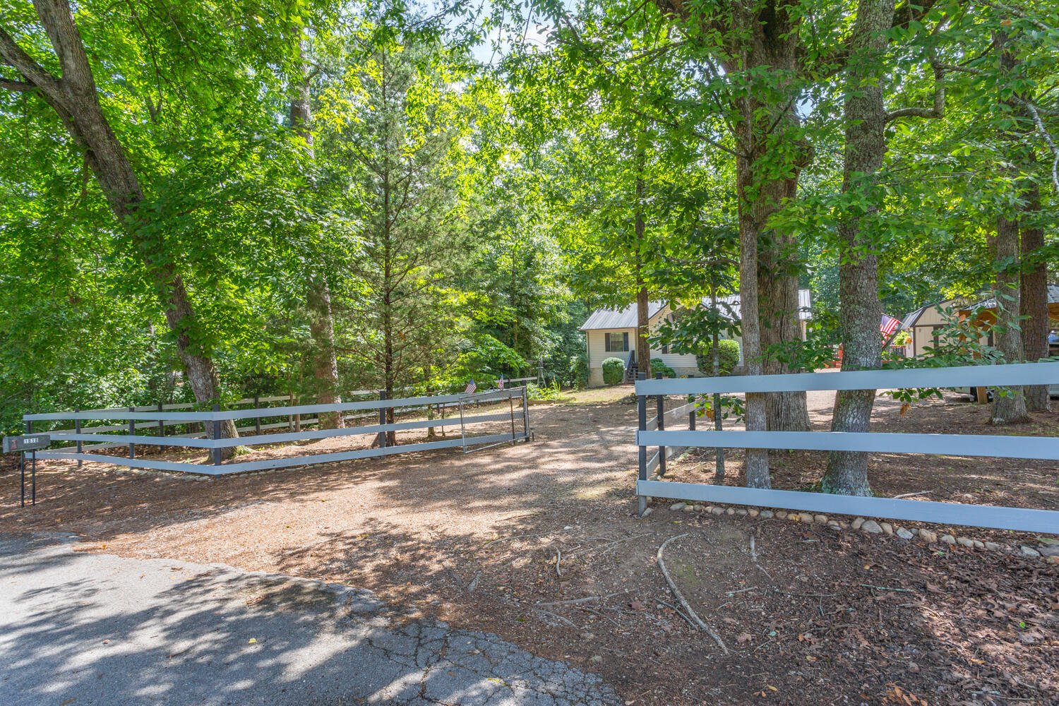 1818 Julian Ridge Road Chattanooga, TN 37421 - Photo 3 of 28 1818 Julian Ridge HD-2