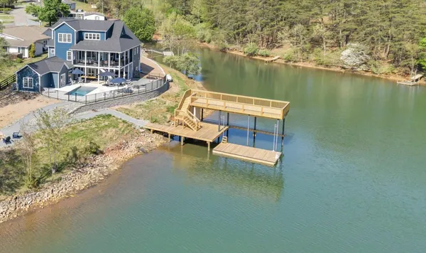 $2,495,000 | 2937 Blount Drive, Bumpass, VA 23024