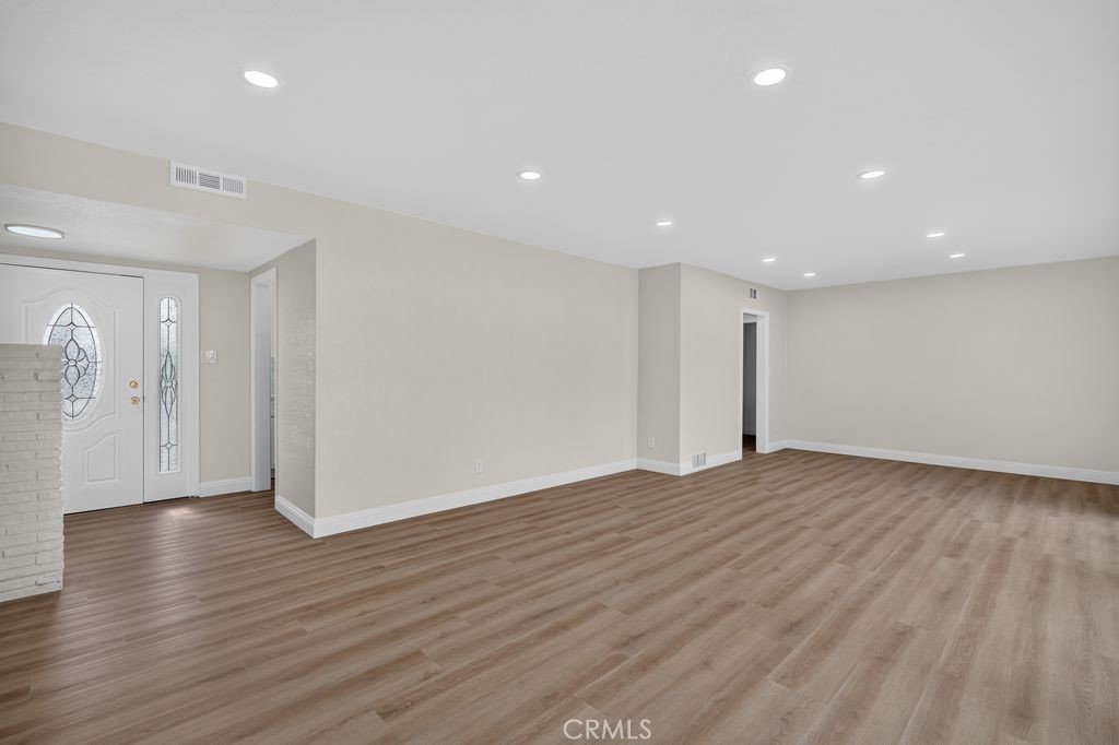 932 North Encina Avenue Rialto, CA 92376 - Photo 9 of 28