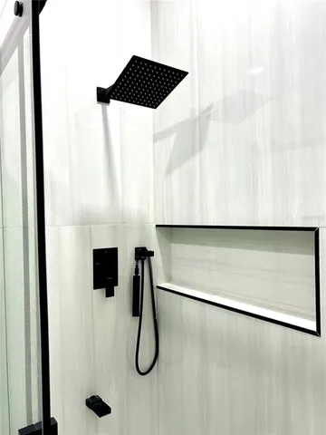 $3,600 | 12221 Anne Kenia Drive, Thonotosassa, FL 33592