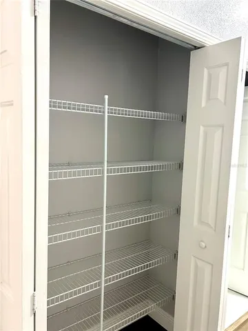 $3,600 | 12221 Anne Kenia Drive, Thonotosassa, FL 33592