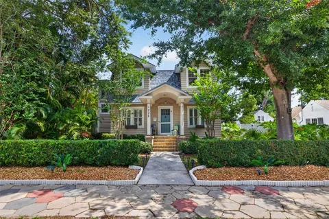 $1,100,000 | 775 28th Avenue North, St. Petersburg, FL 33704