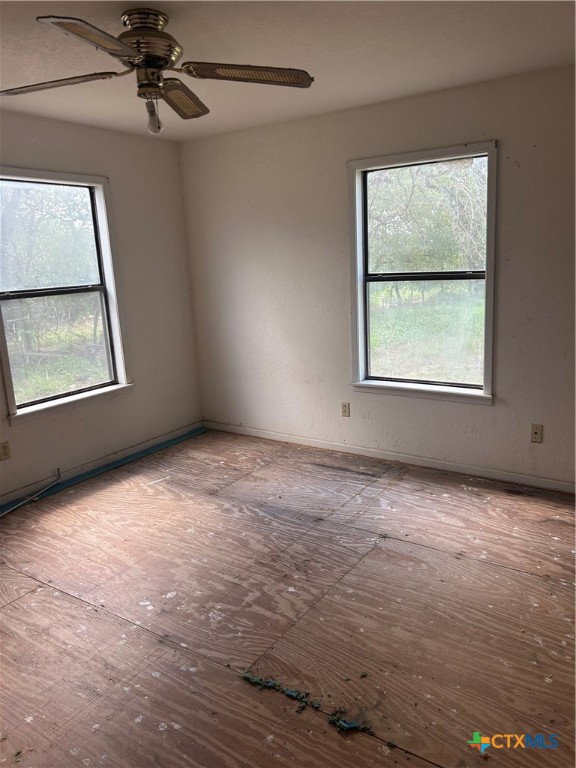3849 Zion Hill Road Seguin, TX 78155 - Photo 29 of 35 an empty room with a window