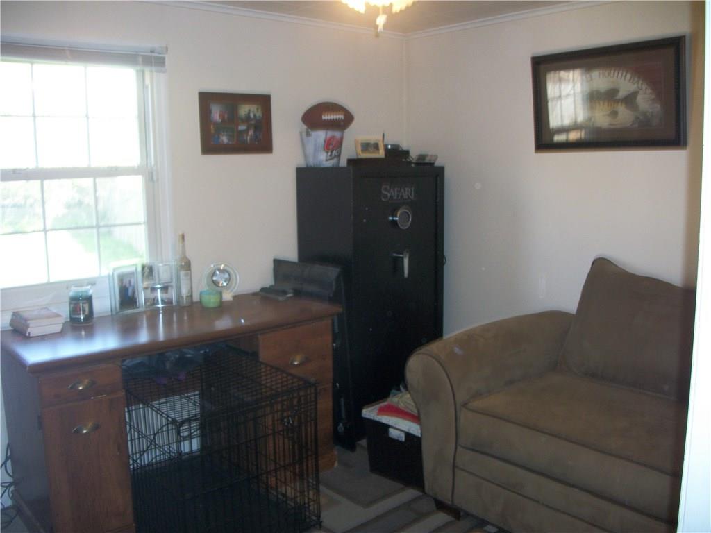 314 Clever Avenue McKees Rocks, PA 15136 - Photo 13 of 22