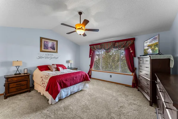 $449,900 | 17112 56th Street Northeast, Otsego, MN 55374