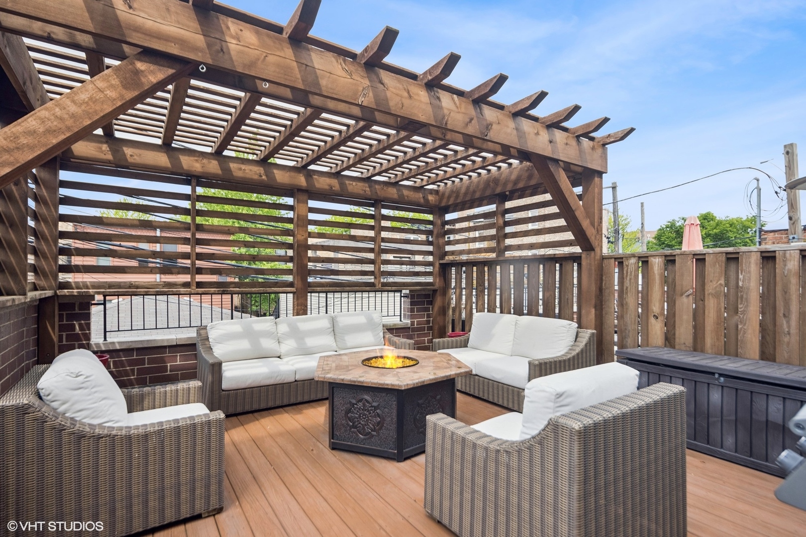 3764 North Clark Street, Unit 1S Chicago, IL 60613 - Photo 2 of 4