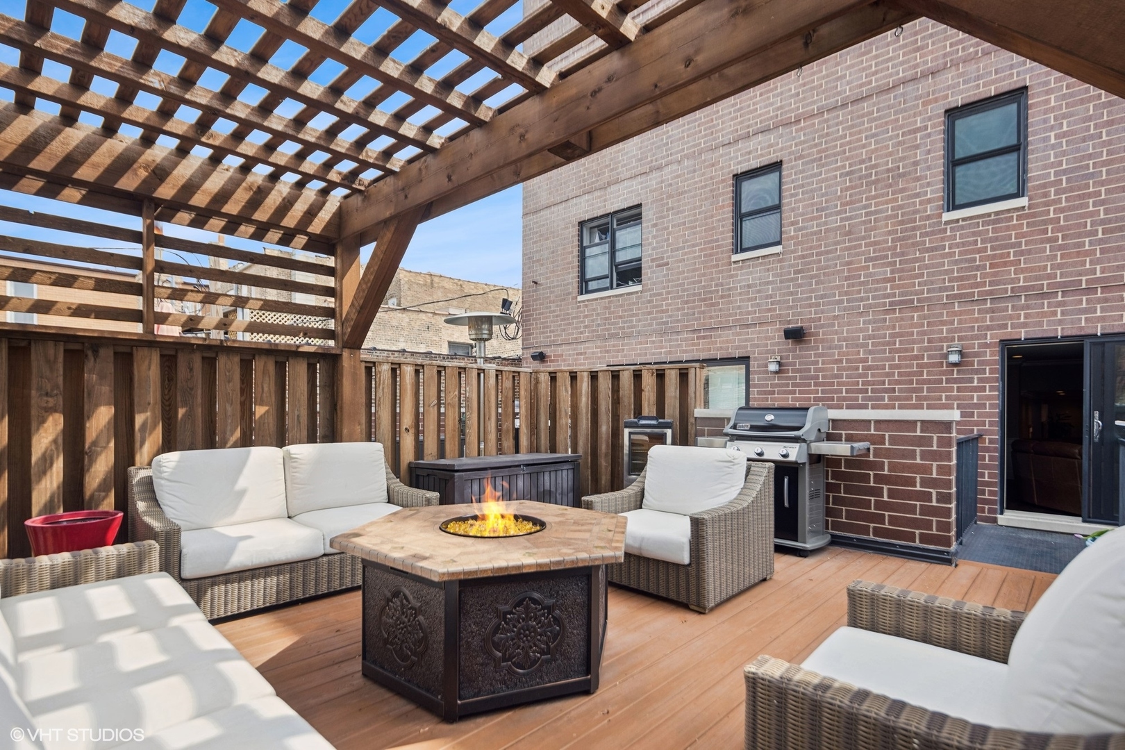 3764 North Clark Street, Unit 1S Chicago, IL 60613 - Photo 3 of 4