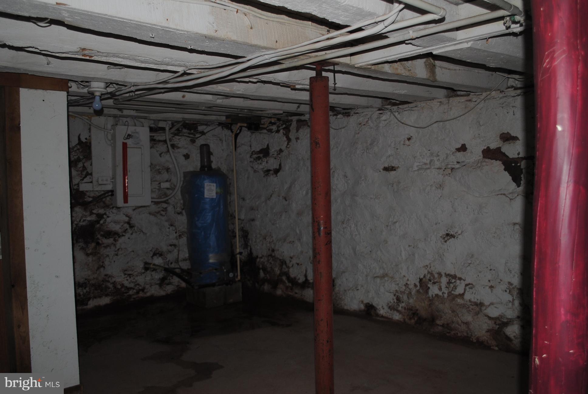 2560 Cross Section Road Westminster, MD 21158 - Photo 17 of 20 Basement