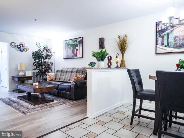 $299,900 | 9274 Cherry Lane, Unit 82, Laurel, MD 20708