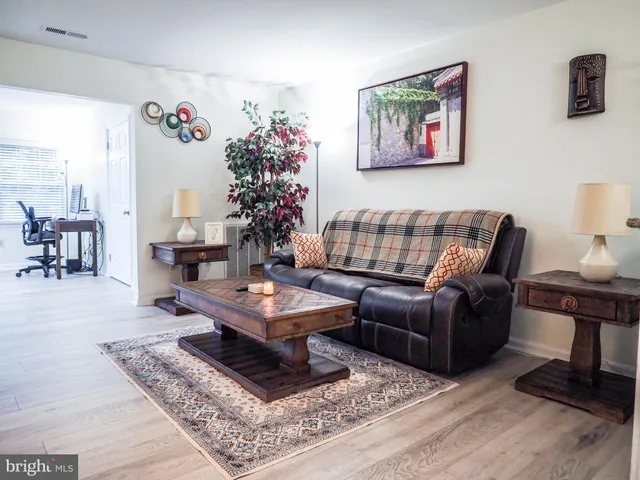 $299,900 | 9274 Cherry Lane, Unit 82, Laurel, MD 20708