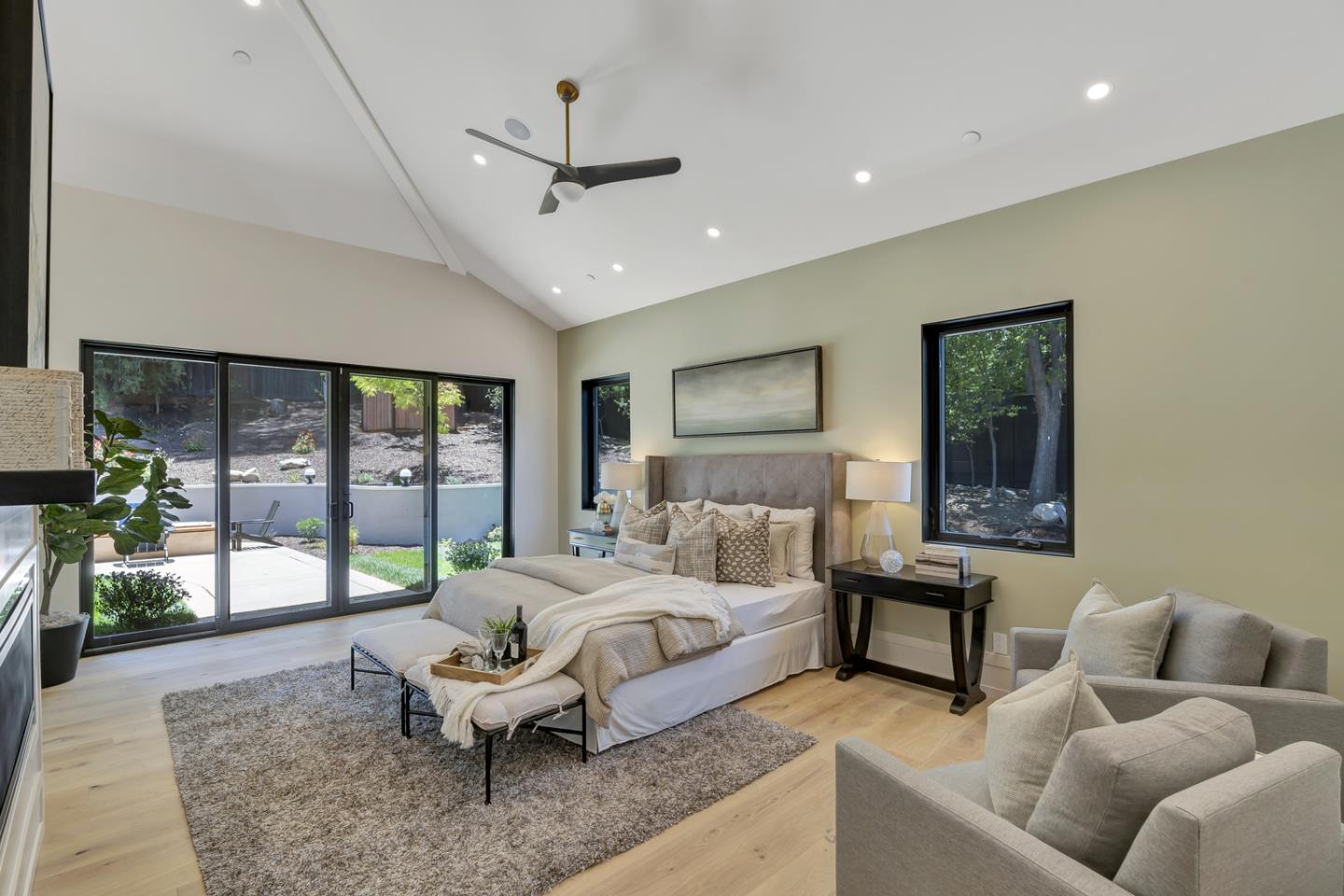 15941 Viewfield Road Monte Sereno, CA 95030 - Photo 24 of 70